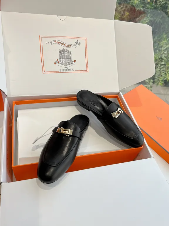 Hermes Shoe 